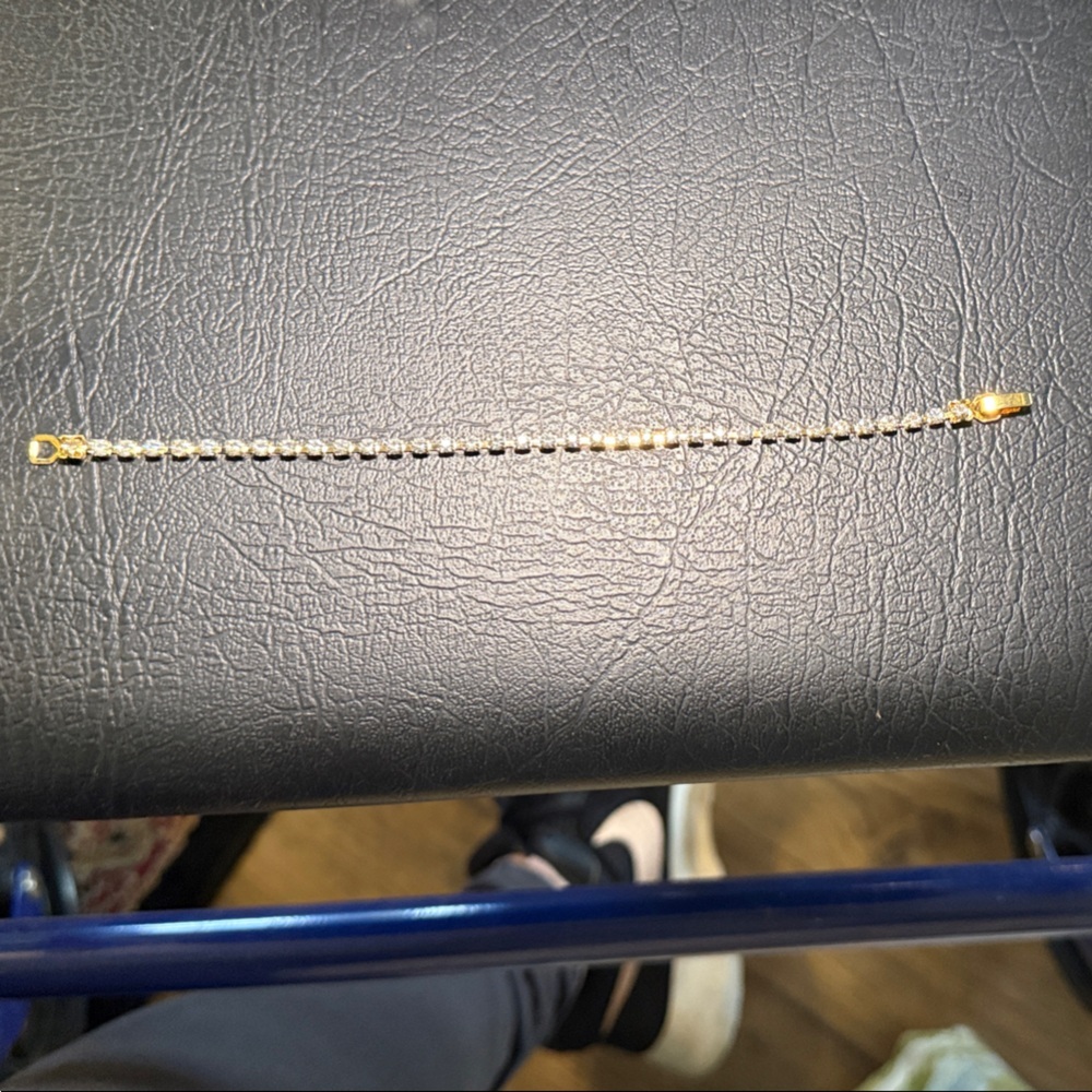 Elegant Gold and Crystal tennis Bracelet Bracelet